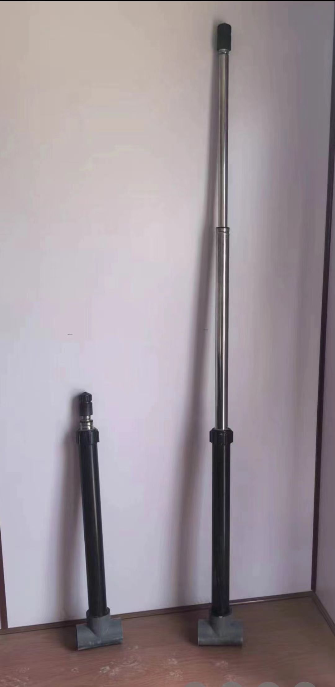 s^DM-3